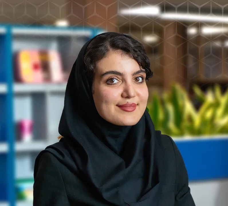ساناز صمصامی کارشناس فروش ماتریس