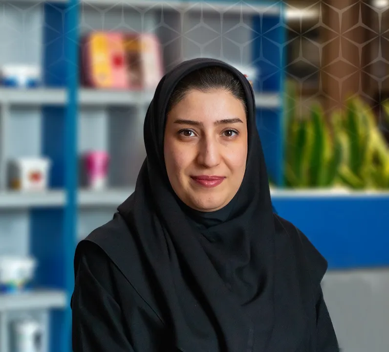 زهرا پیمانی مدیر فروش ماتریس